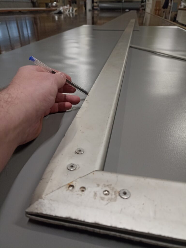 Traçage sur bâches PVC sur mesure - fabricant de bâches